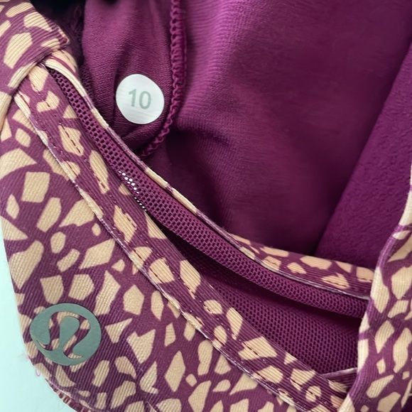 Lululemon Racerback - Picture 4 of 4